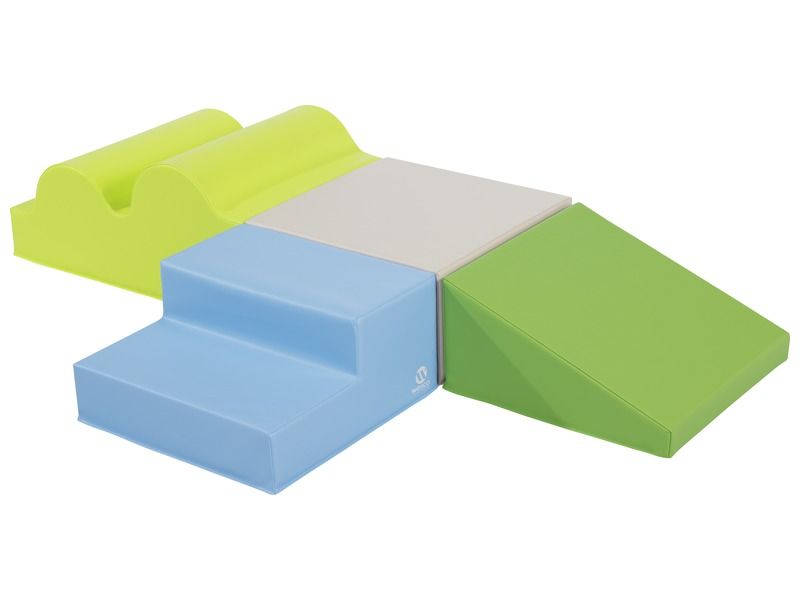 ensemble de 4 modules de motricite wesco : rampe, vagues, escalier pour encourager bebe a se deplacer a 4 pattes blog wesco
